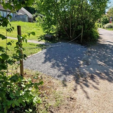 Vila Cocon Douillet Avec Chaleur Ambiante Du Poele A Pellets Hastiere-par-dela Exteriér fotografie