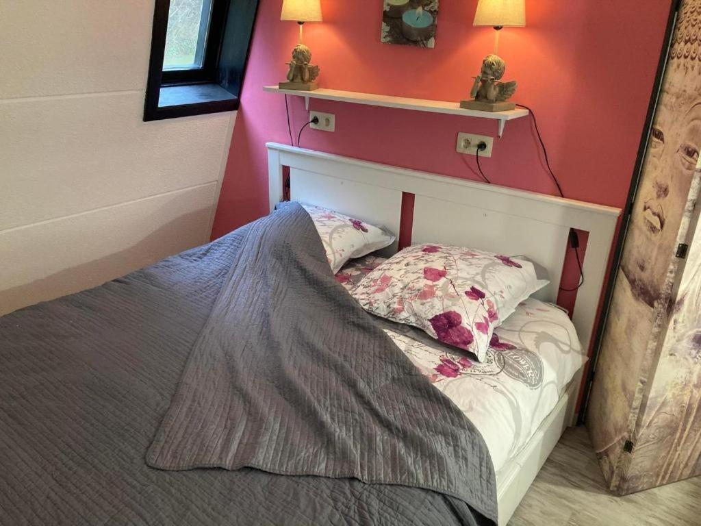 Vila Cocon Douillet Avec Chaleur Ambiante Du Poele A Pellets Hastiere-par-dela Exteriér fotografie